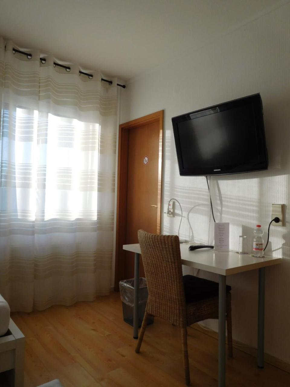 Arkadia Hotel Burgwedel  Luaran gambar